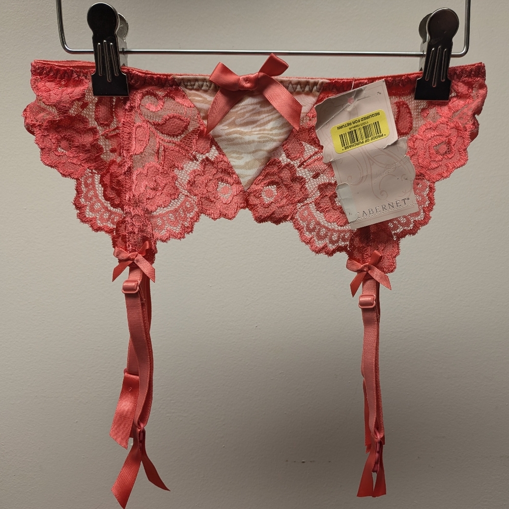 NWT Cabernet Zebra Lace Adjustable Garter Belt Lingerie- Size Small